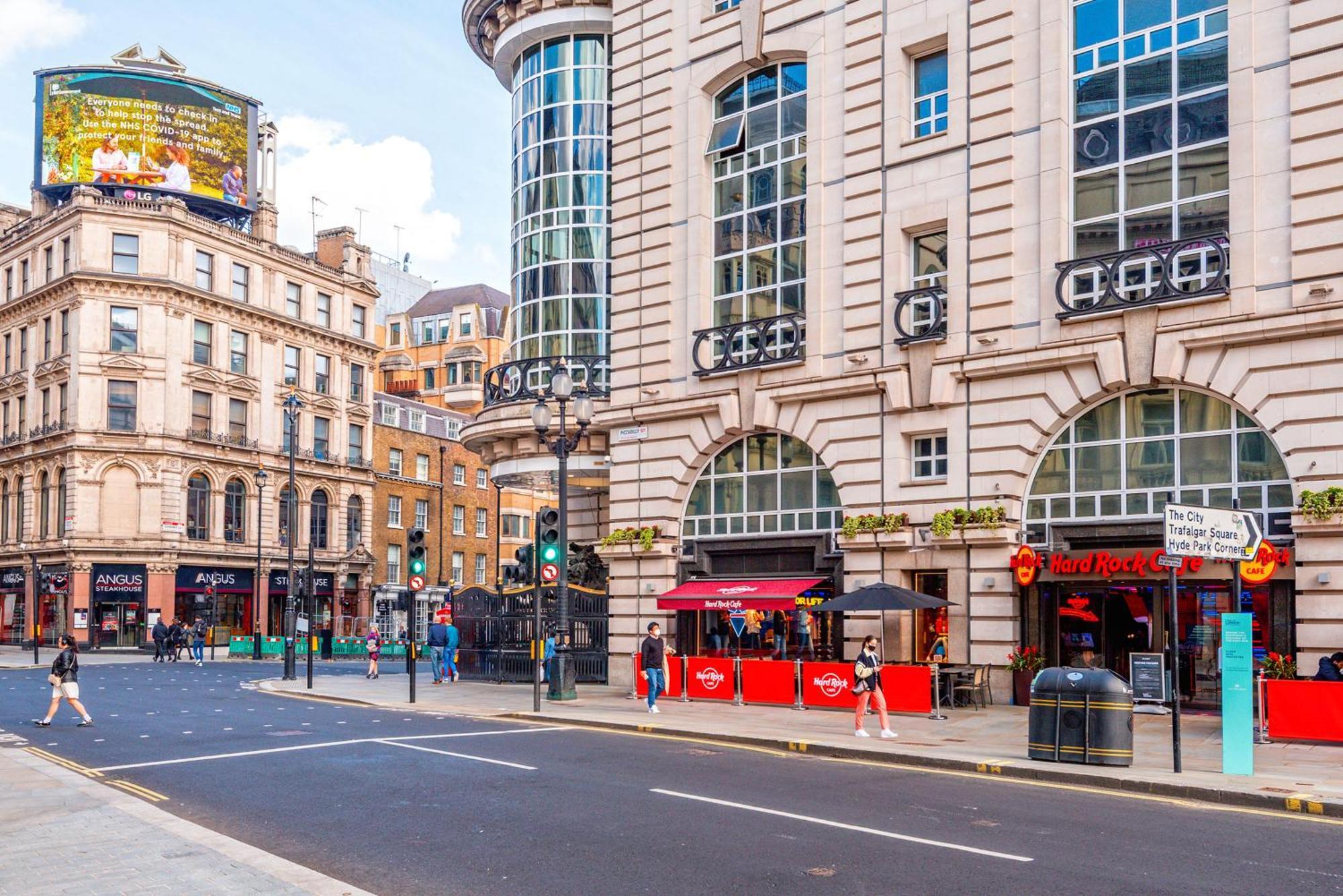 Welcome London Piccadilly Circus Buitenkant foto